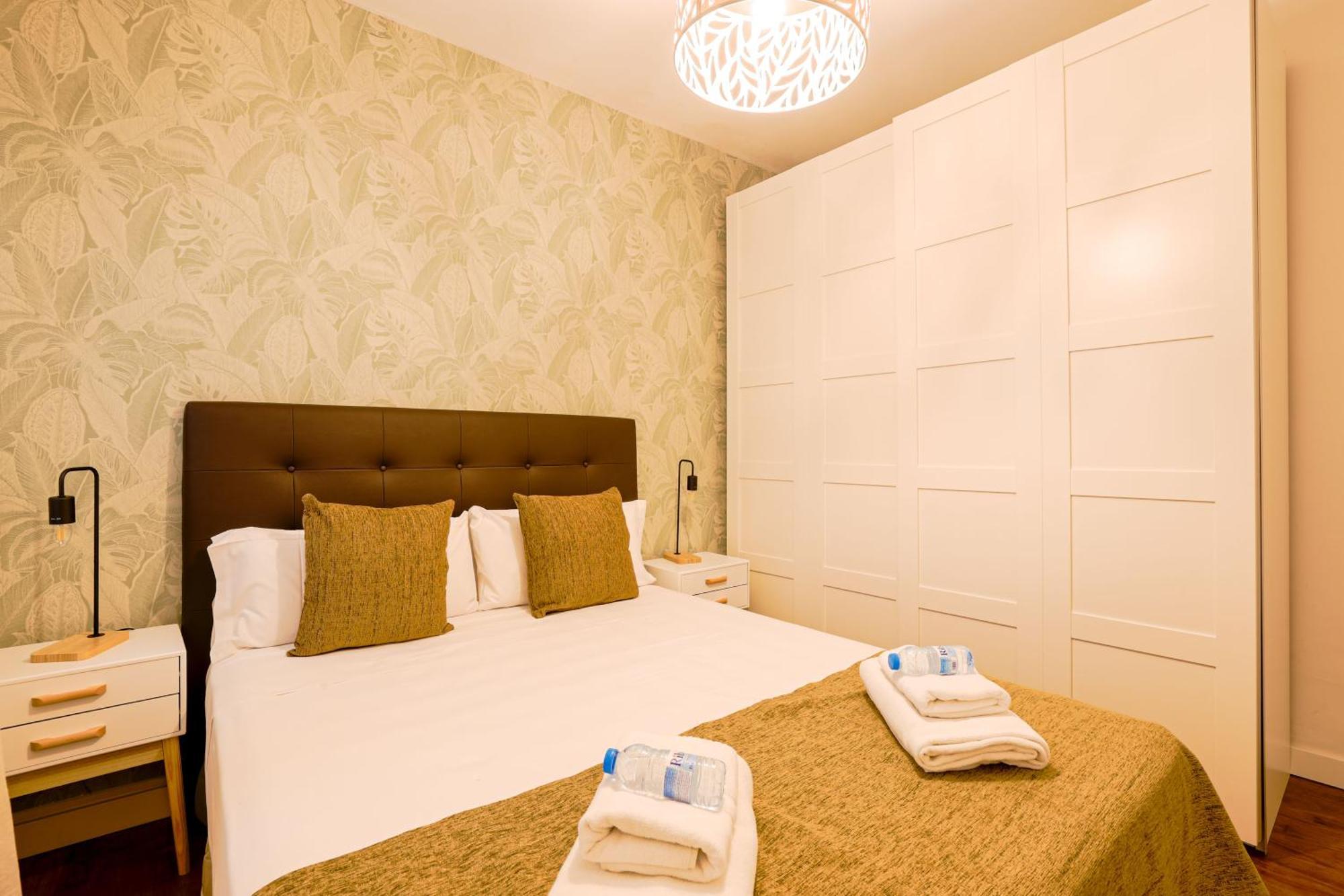 Alcam Torrent Apartment บาร์เซโลนา ภายนอก รูปภาพ